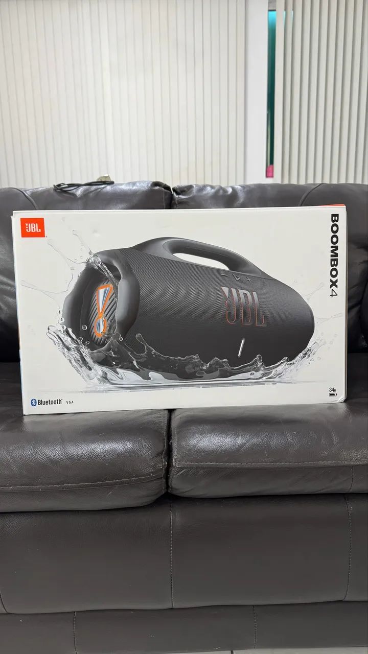 JBL Boombox 4