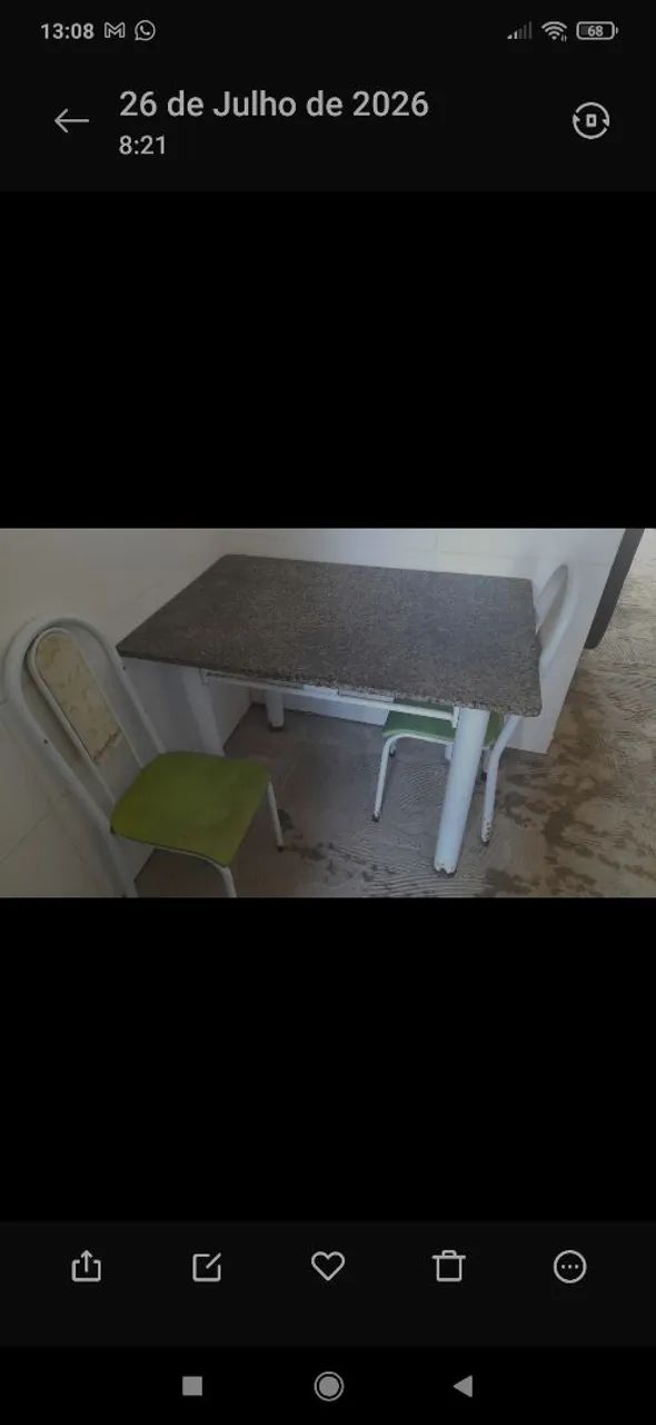 Mesa de mármore