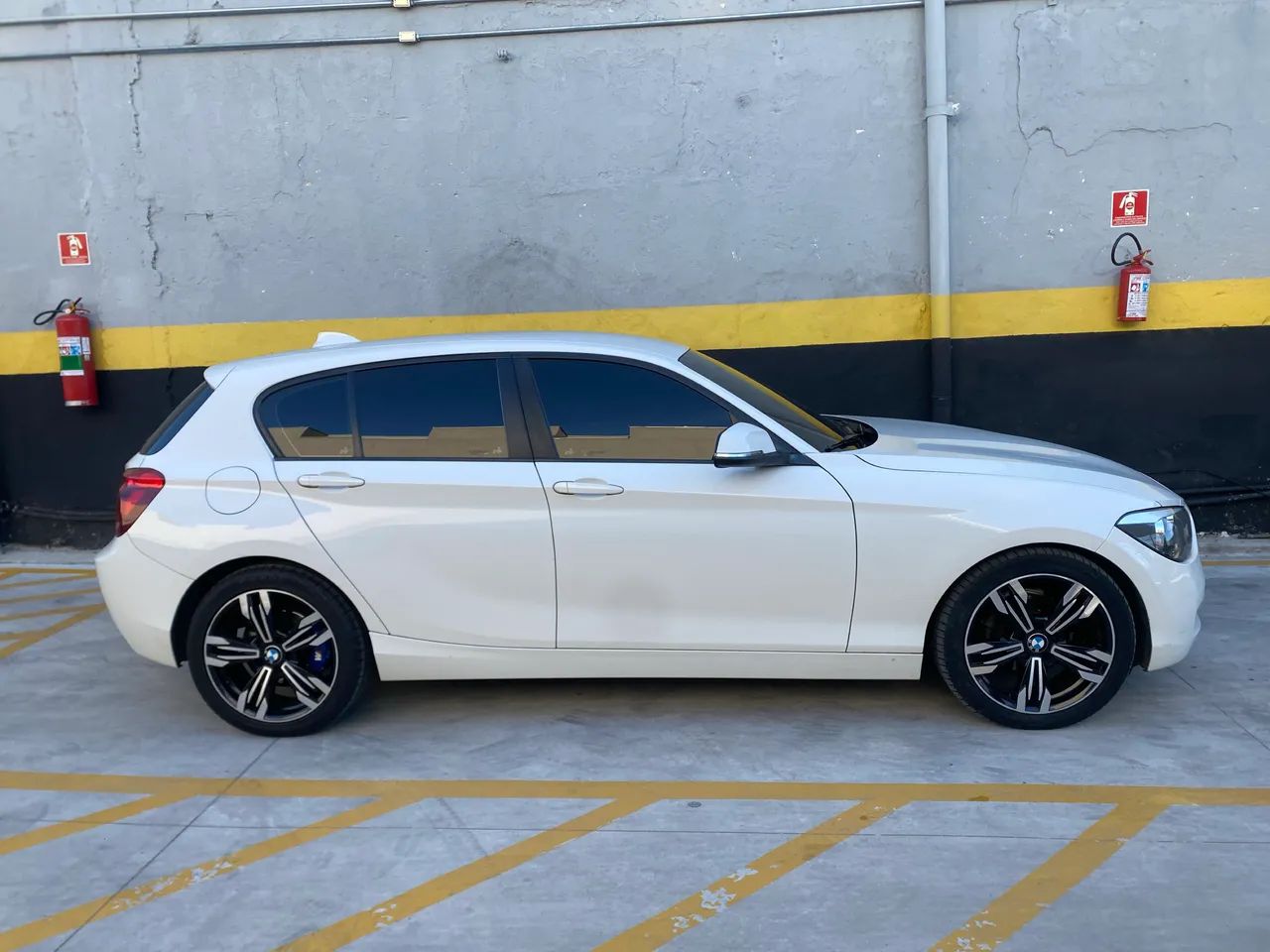 BMW 116IA 1.6 TB 16V 136cv 5P 2014