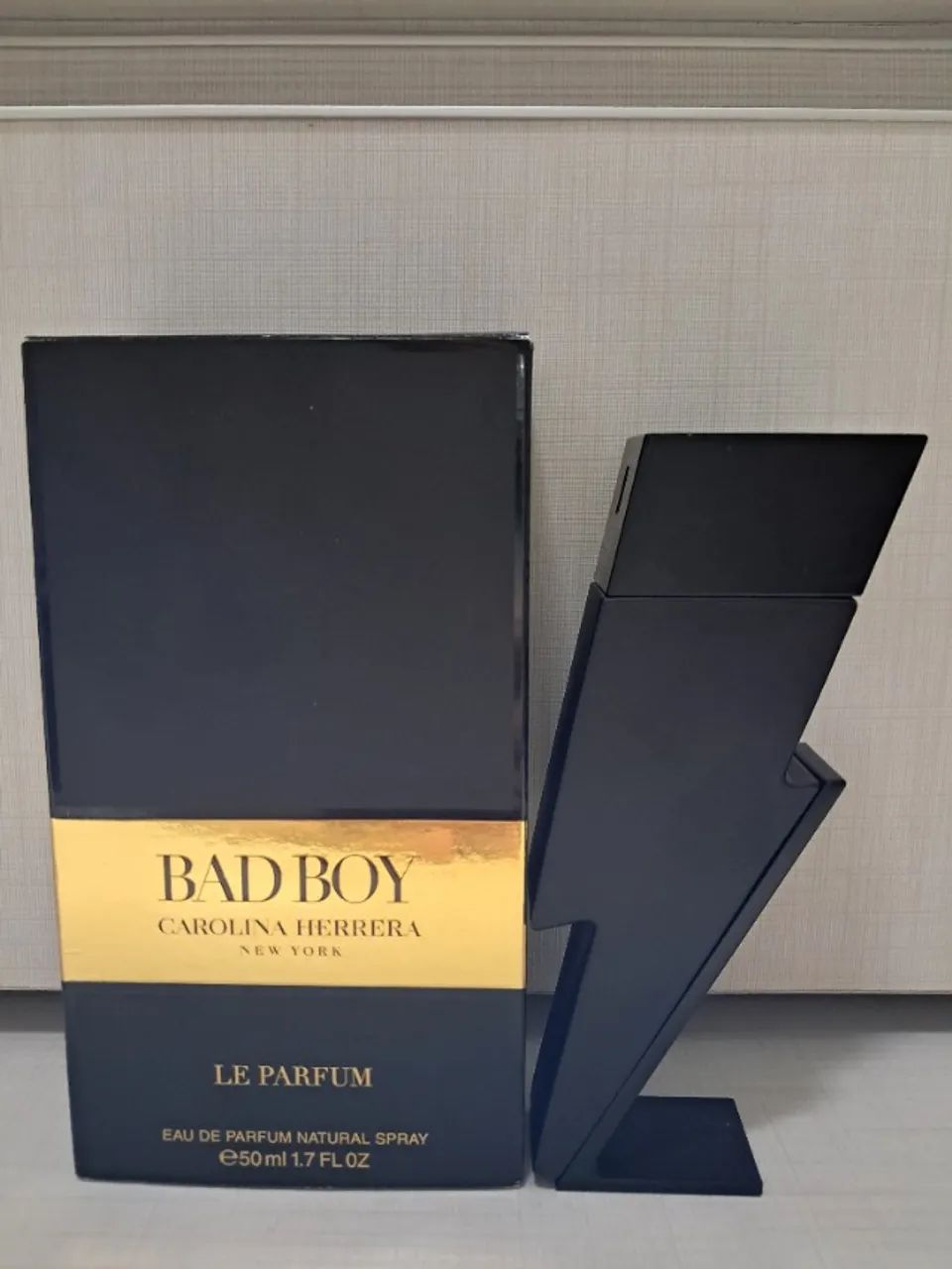 Perfume Bad Boy - Carolina Herrera - 50 ml - Eau de Parfum (CH)
