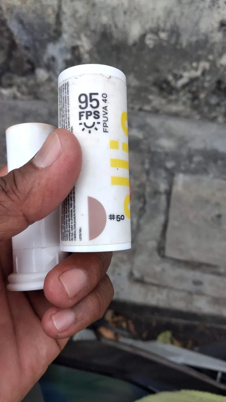 Protetor solar em bastão  - Foto 4