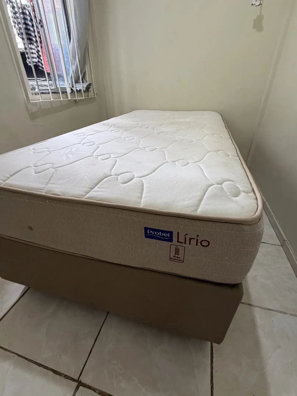 Cama solteiro 