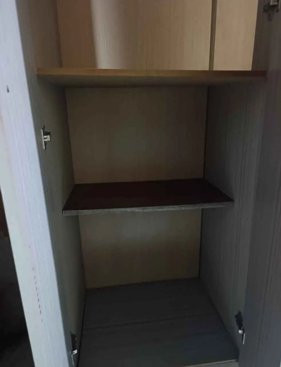 Guarda-roupa solteiro bege - Foto 3