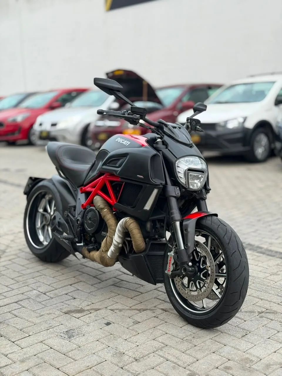 DIAVEL 1198 Carbon - Foto 3