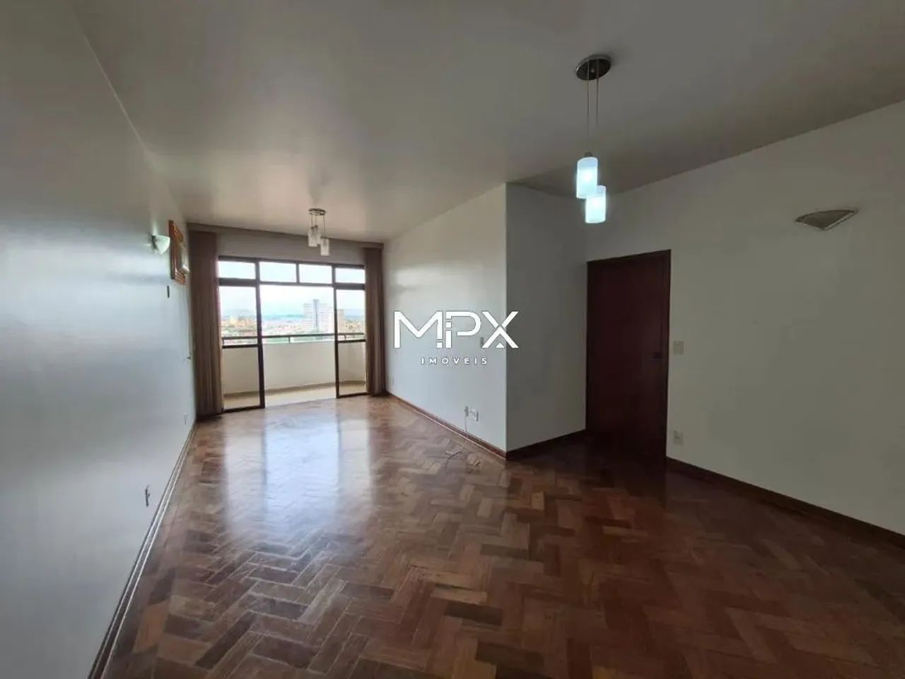 Apartamento para alugar no Edifício Dom Pedro I em Piracicaba