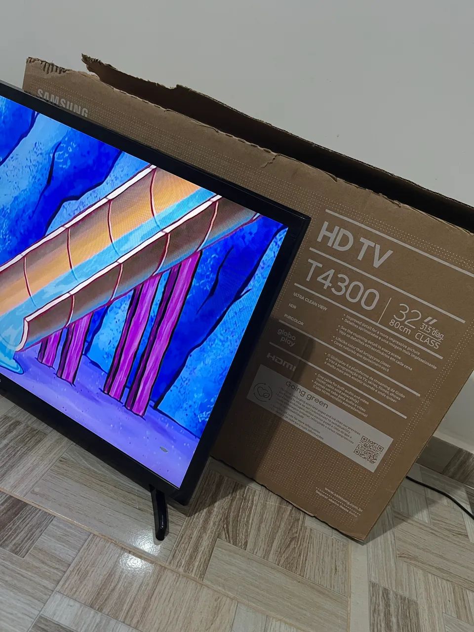 Tv 32 polegadas semi nova 
