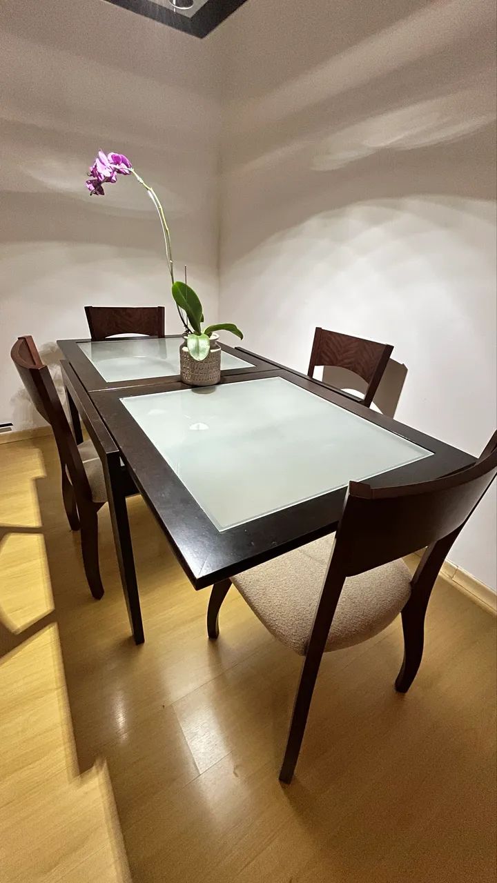Mesa de jantar madeira maciça- oportunidade  - Foto 3