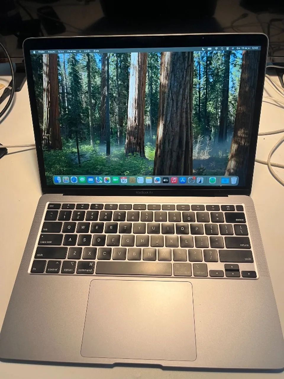 MacBook Air i5 512gb 2020 - Foto 2