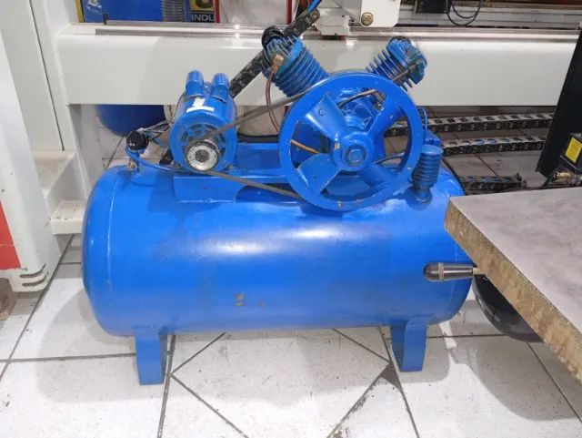 Compressor de Ar Schulz CSV 10 pés 100 Litros PRO - 220 Volts - Foto 2
