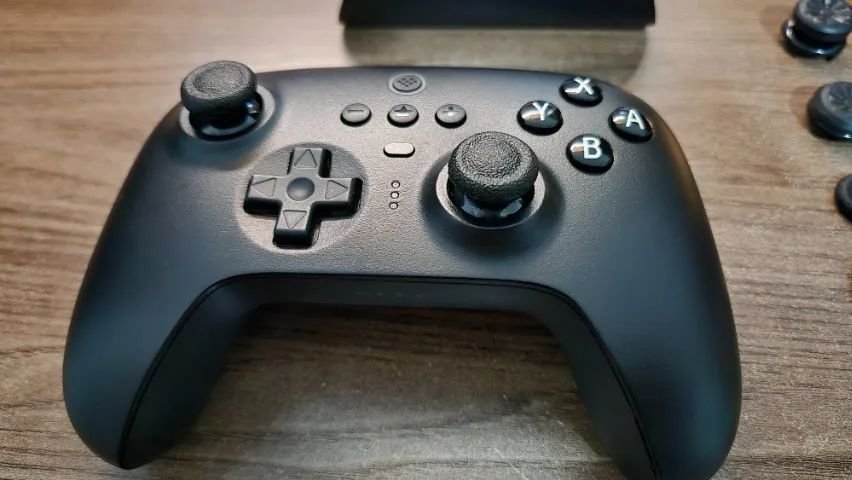 Controle 8BitDo Ultimate Bluetooth / 2.4ghz  - Hall Effect - Com base de carregamento - Foto 3
