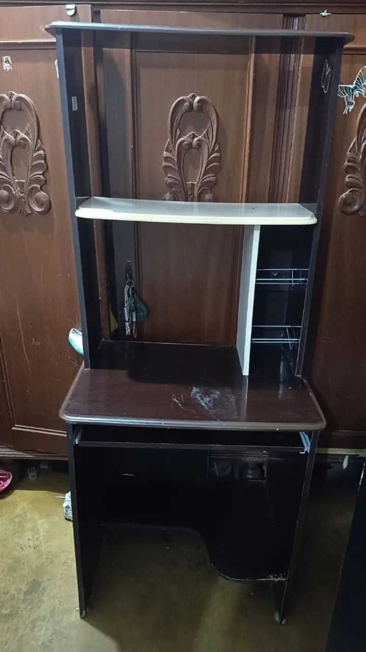 Cômoda para computador 
