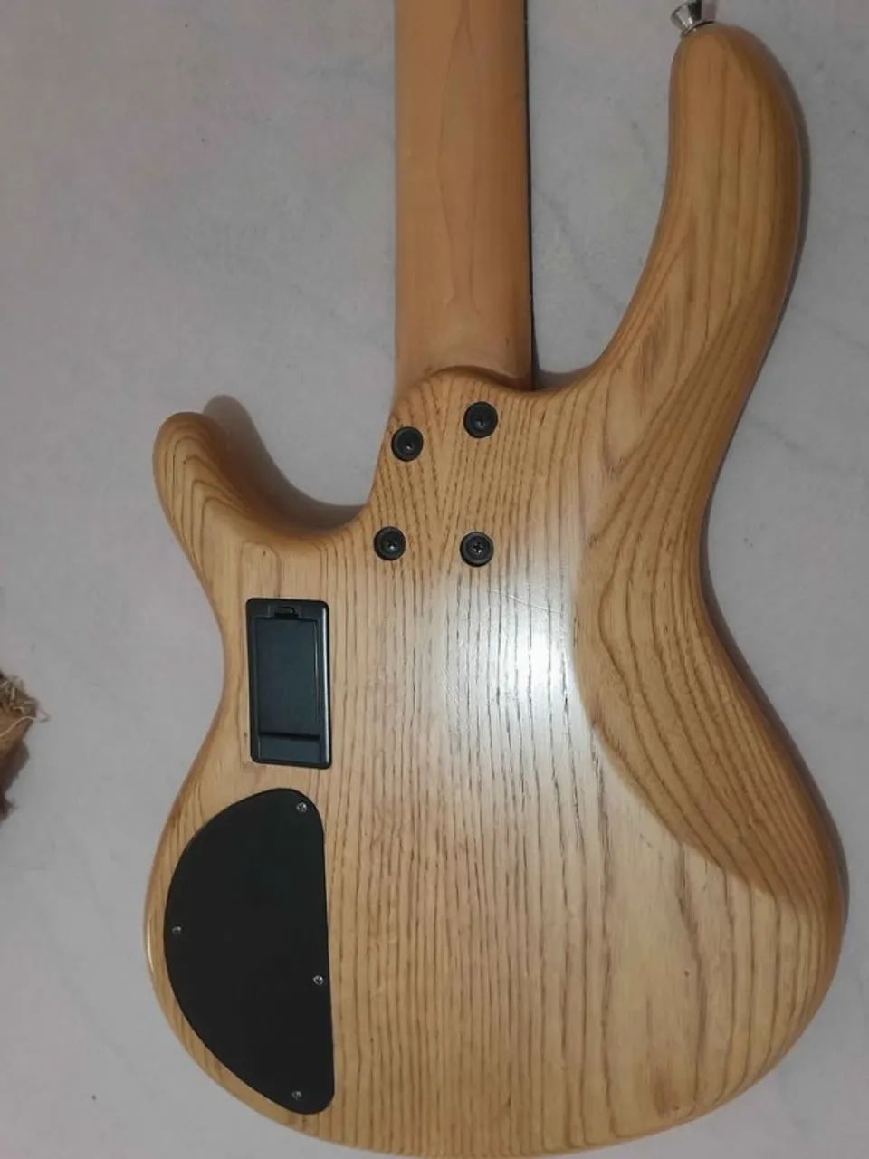 Baixo Cort Action V DLX - Foto 4