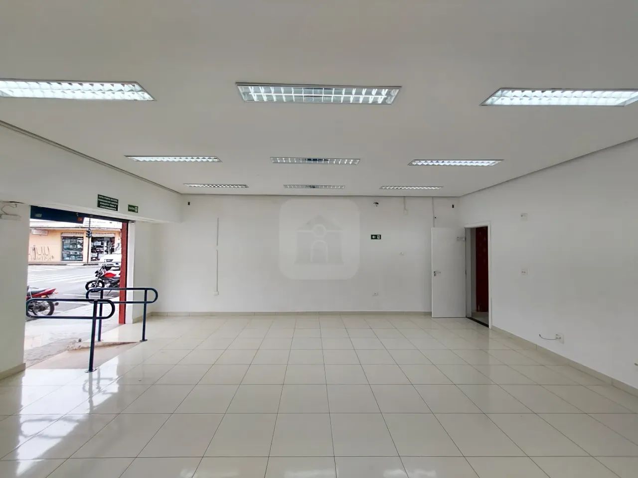 Loja para locação no bairro Nossa Senhora Aparecida - Foto 4