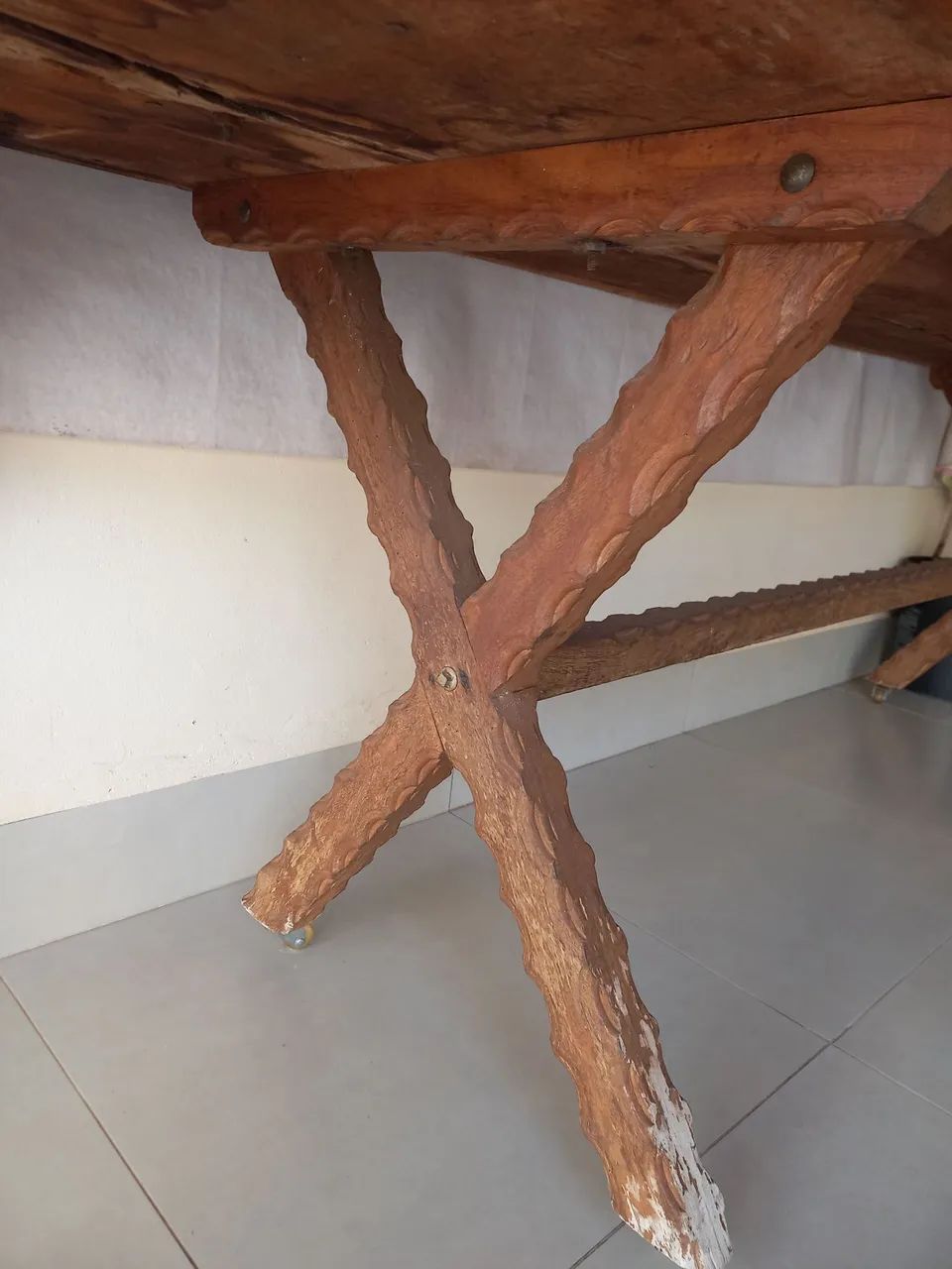 Mesa em prancha maciça 2,50x0,75 - Foto 2