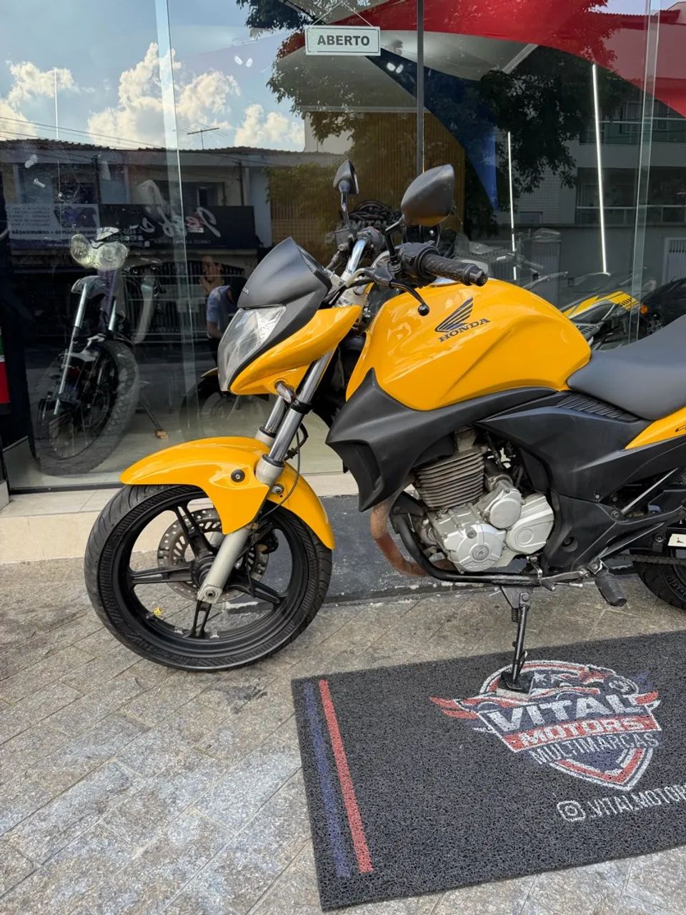 CB 300 - Foto 3