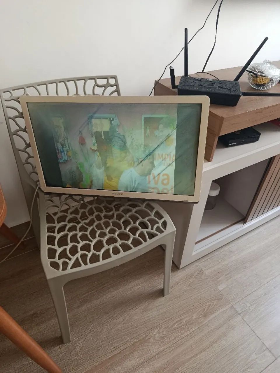Tv PHILIPS 24 - Foto 2