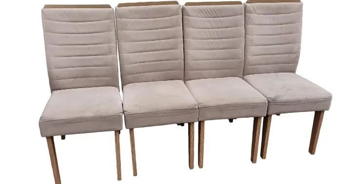 Vendo mesa de vidro com 4 cadeiras estofadas - Foto 2