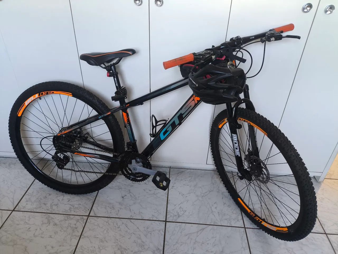 BIKE GTS PRO M5 ARO 29 + ACESSÓRIOS - ESTADO DE NOVA