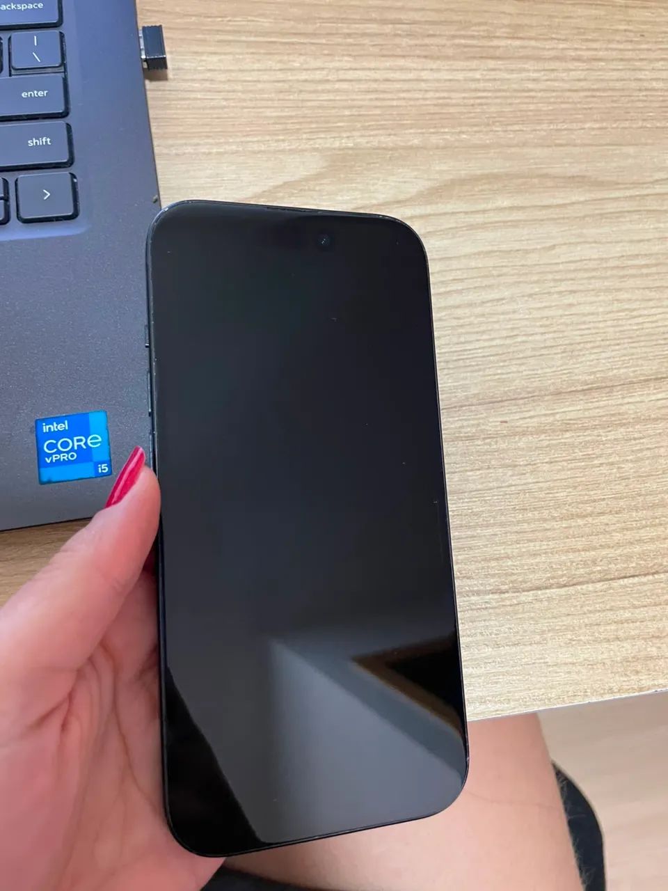 IPhone 15 128gb preto  - Foto 3