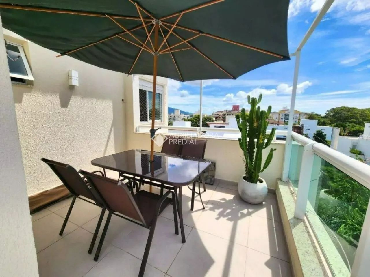 Cobertura 3 Dormitórios, sendo 2 suítes vista mar Rio Tavares - Foto 3