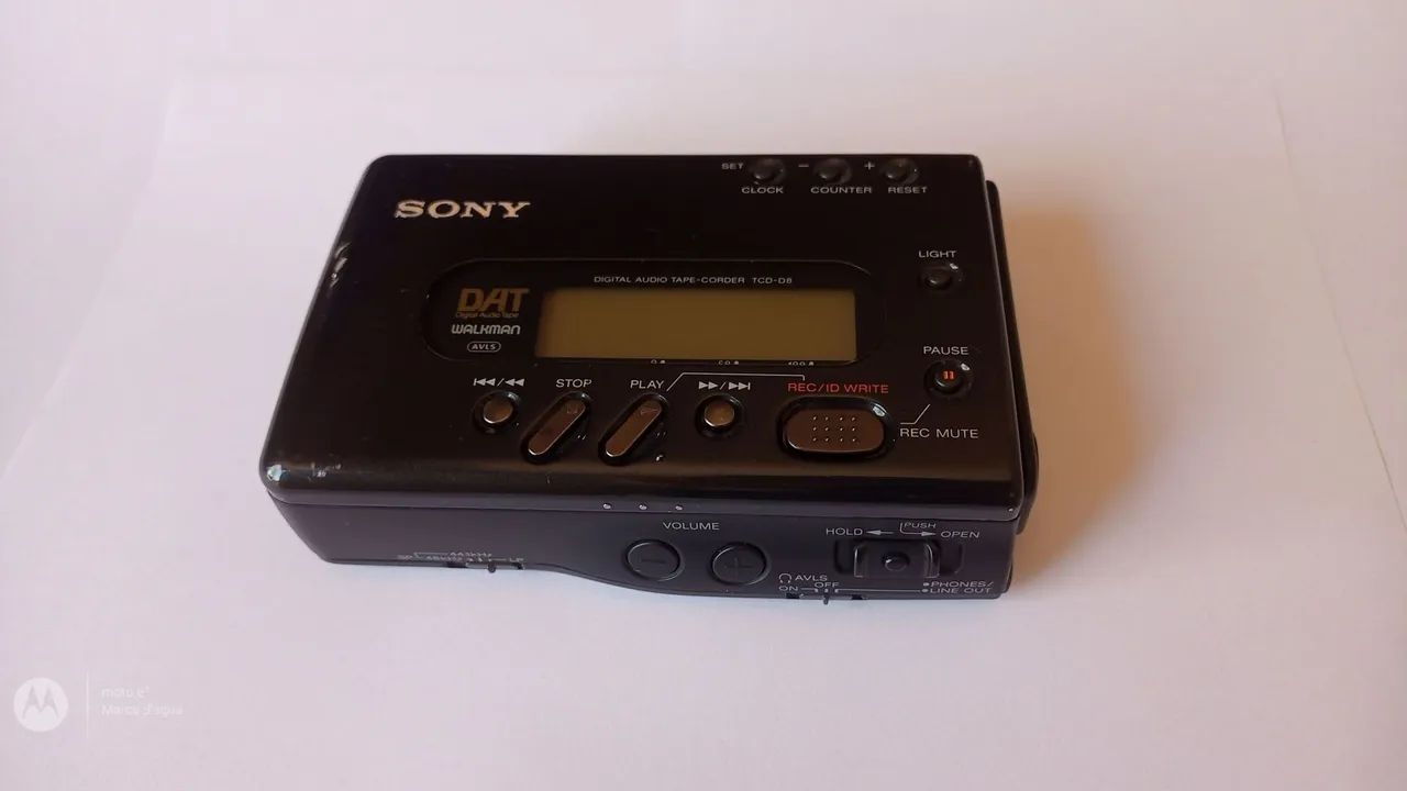 Sony TCD-D8 DAT Walkman Digital Portátil - Raridade - Microfones e