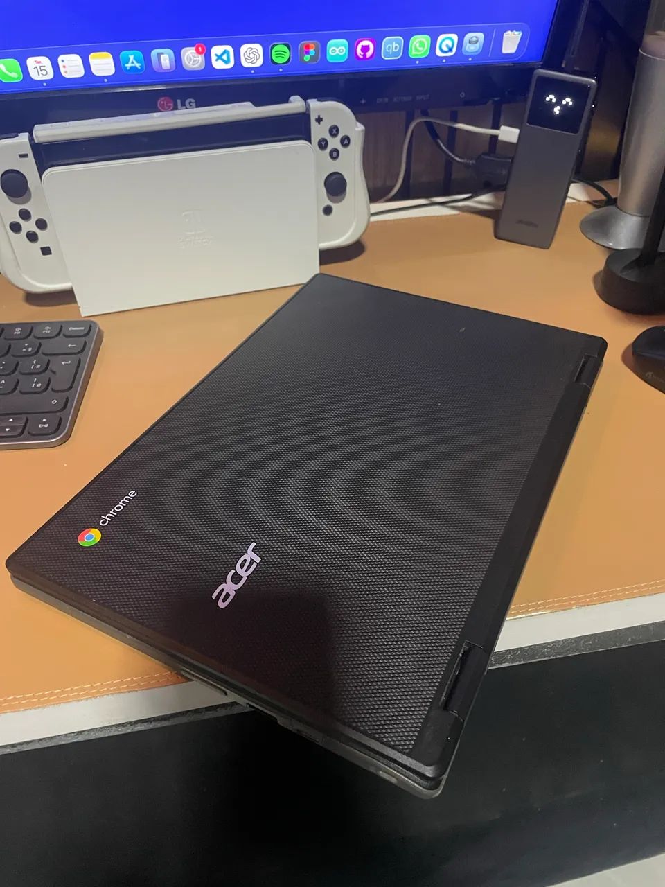 Chromebook Acer R721T
