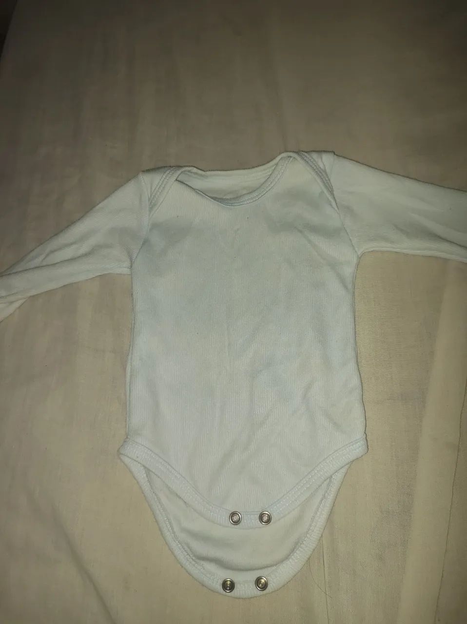 Roupinhas de bebê de 0 a 4 meses 