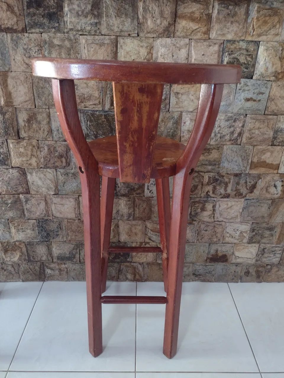 Banquetas de Madeira Maciça  - Foto 2