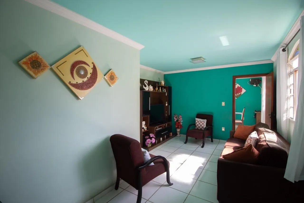Casa à Venda - Floramar, 6 Quartos, 424 m2