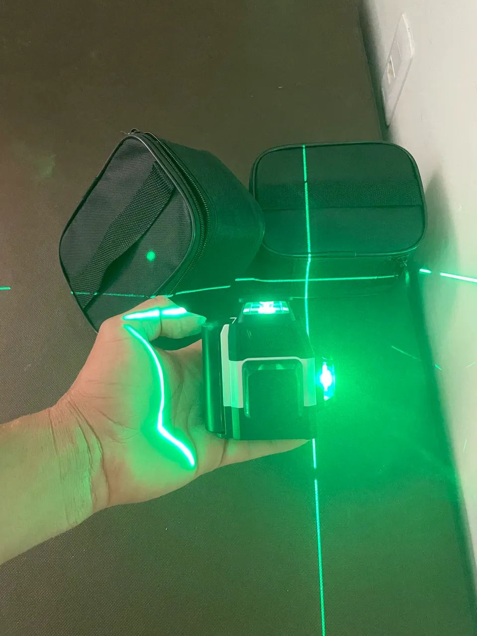 Nível Laser 12 Linhas Verde - Compacto & Profissional. - Foto 3