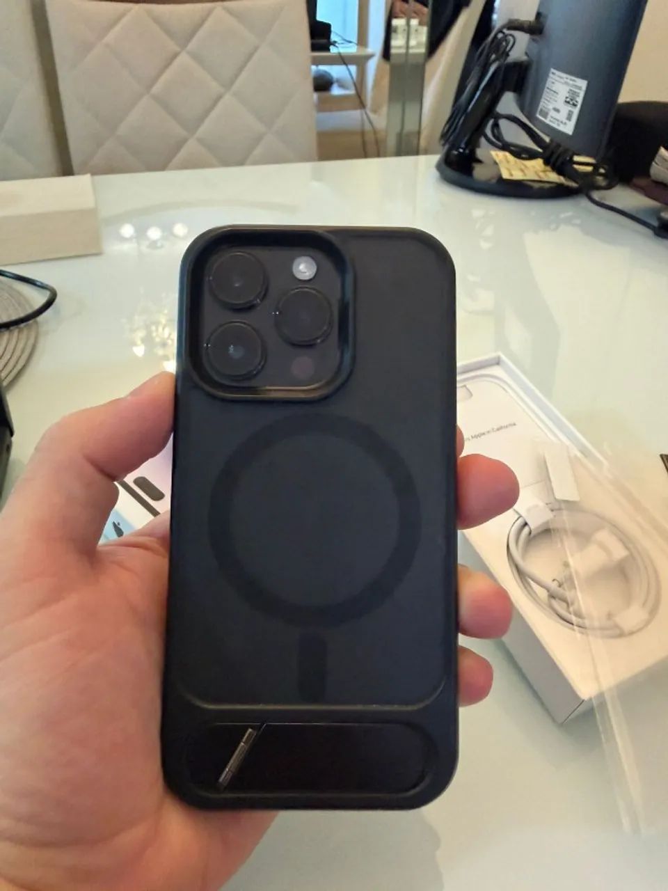 iPhone 14 Pro 256GB na cor Space Black. Aparelho de procedência