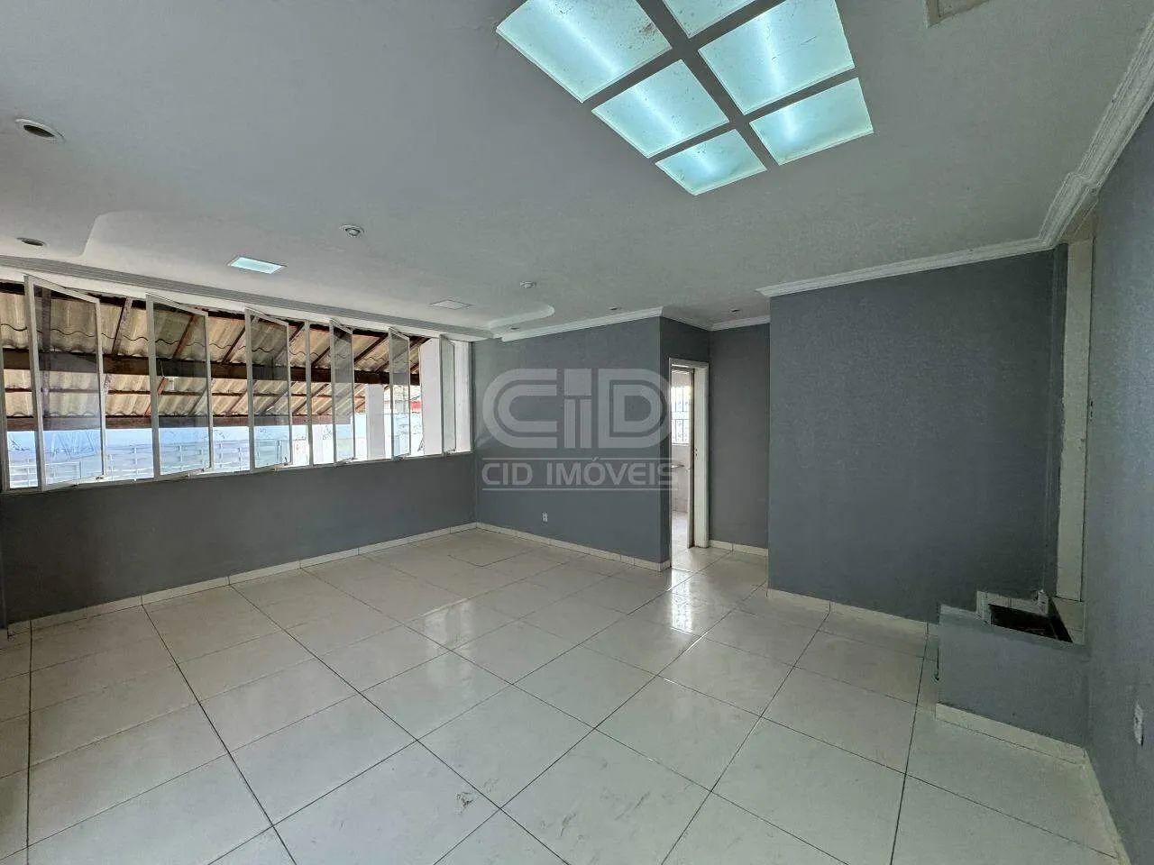 Casa com 4 Quartos no Bairro Village Flamboyant - Foto 4