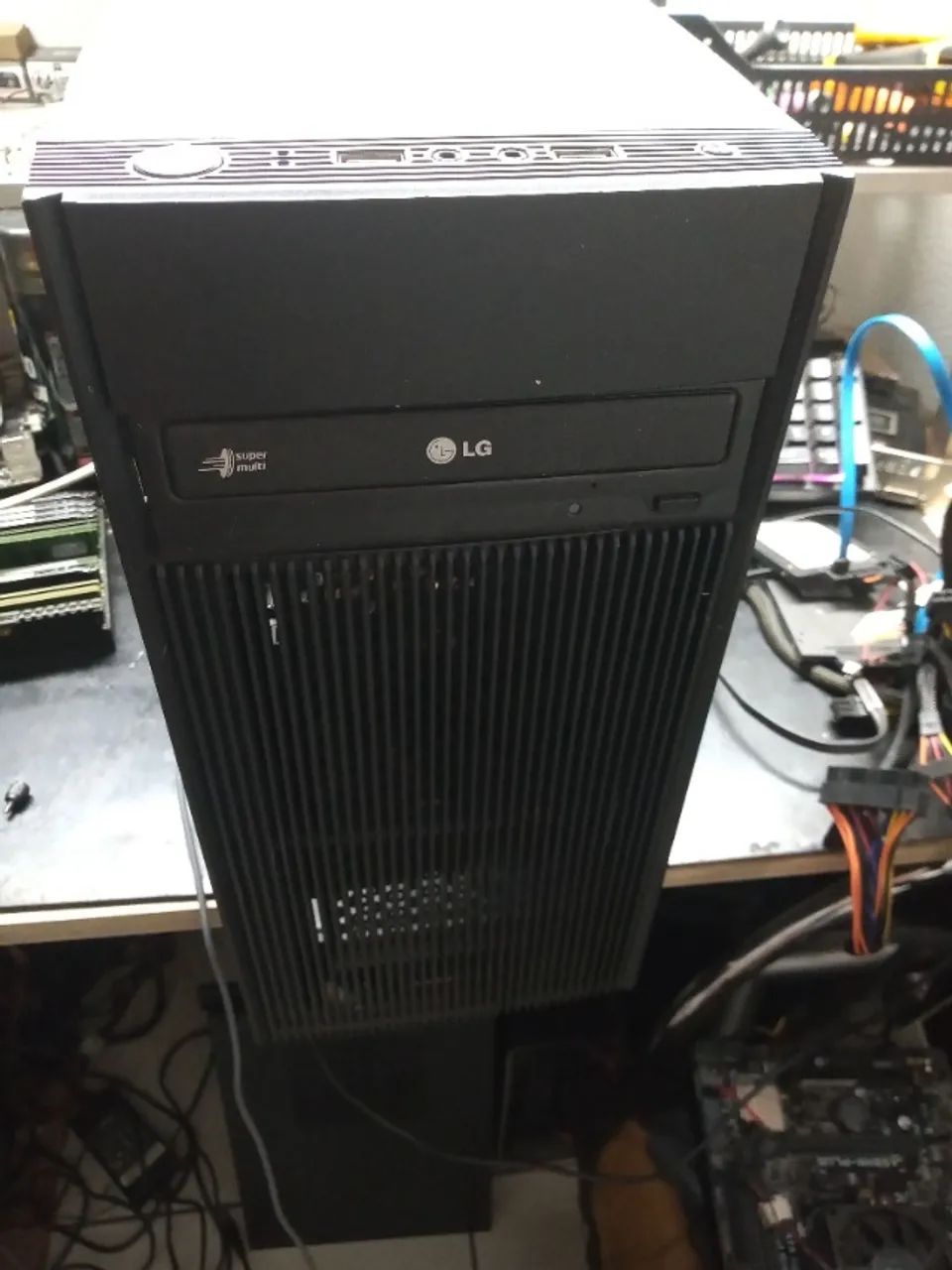 Computador pronto, so ligar e usar, indicado para pequenos comercios.