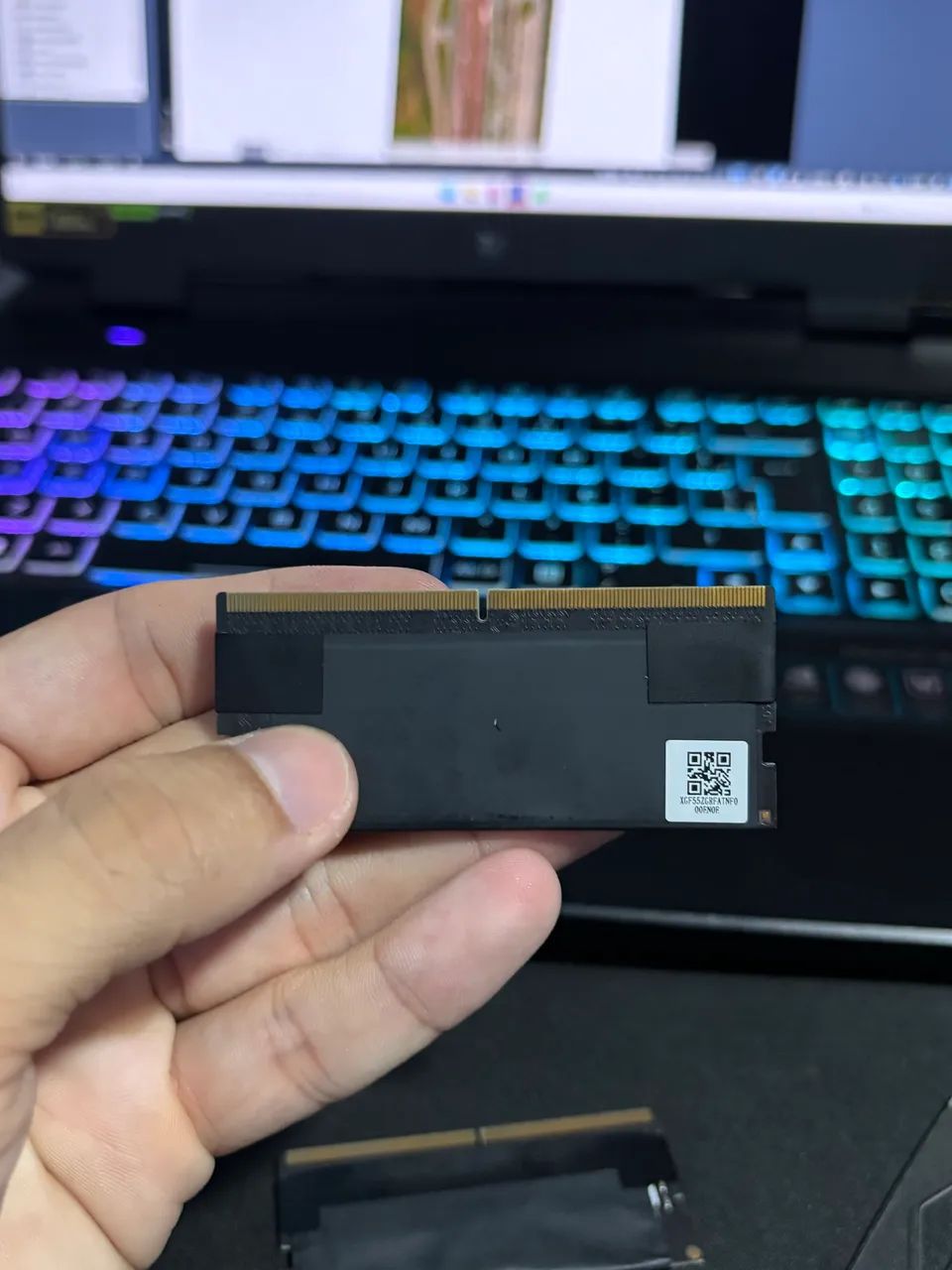 2 Memórias RAM DDR5 8GB 5600MHz - Original Acer Predator Helios (2x8GB) - Foto 3