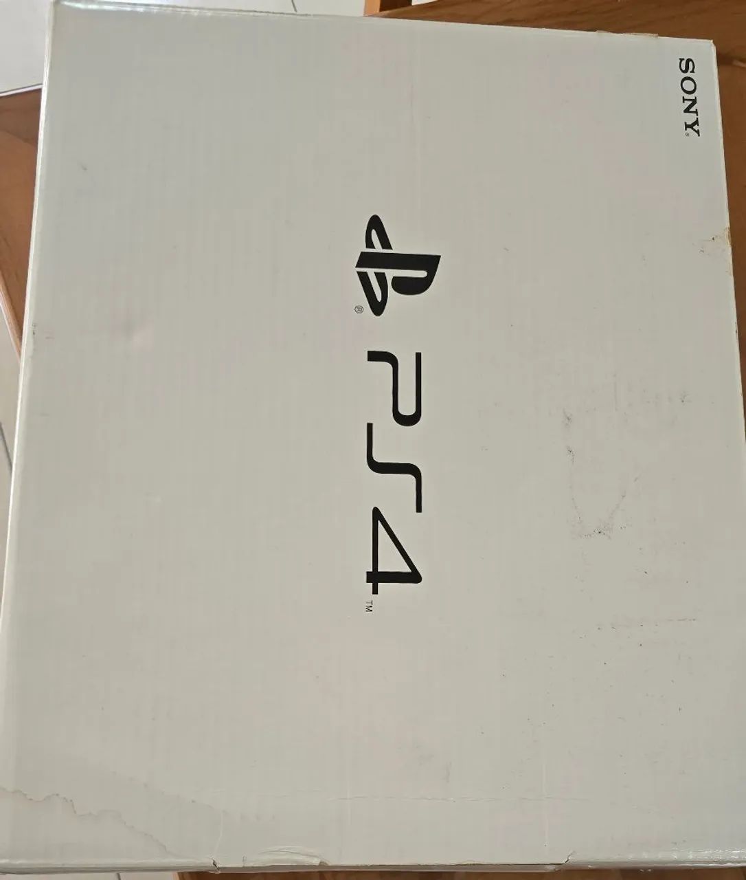 Caixa  PlayStation 4