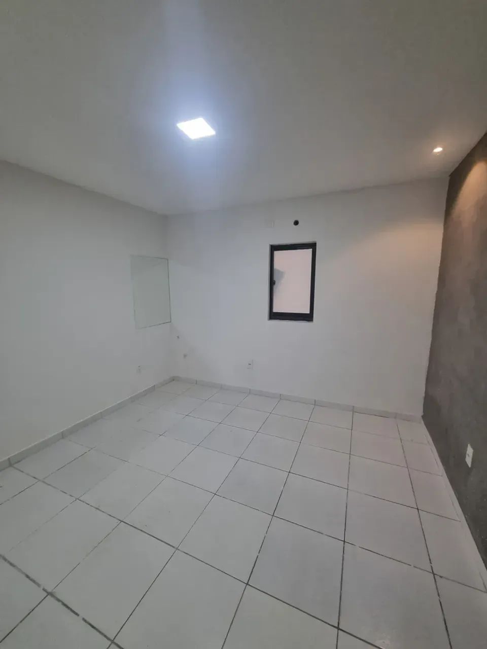 LOCAÇÃO COMERCIAL -  Prédio em Tirol na Rua Açu: - Foto 5