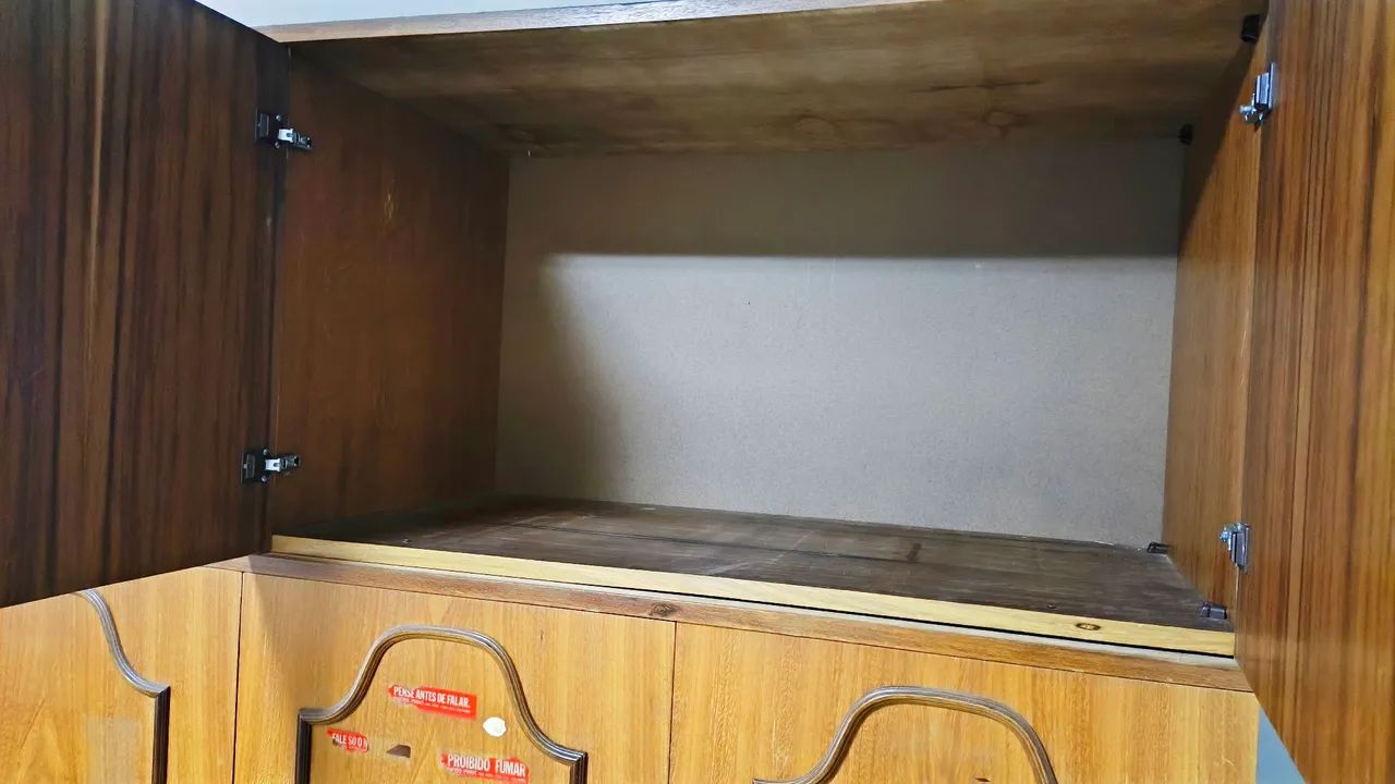 Guarda-Roupas Grande em Madeira Maciça + Cabides Grátis - Foto 3