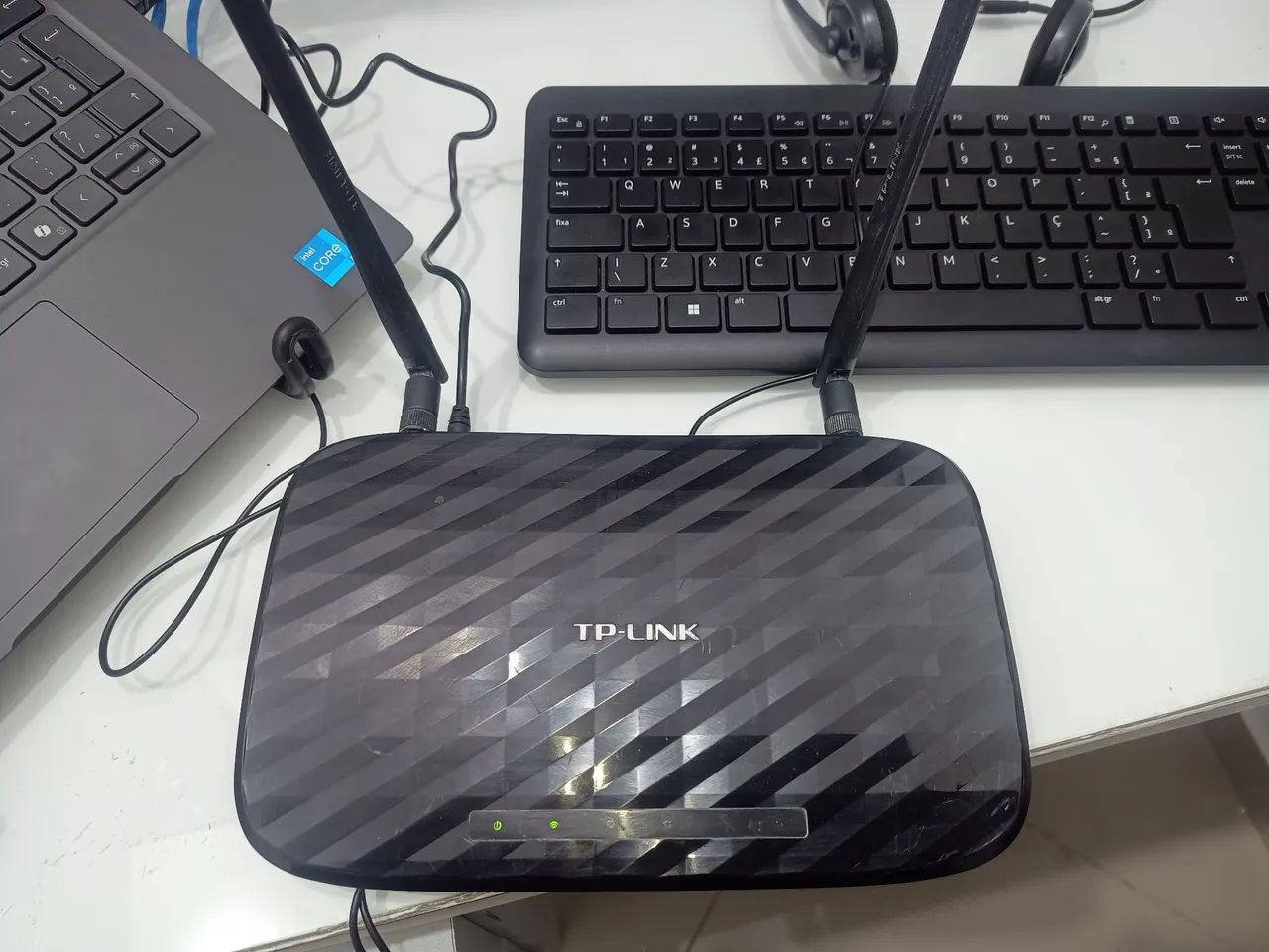 Kit 2 Roteadores Wi-Fi TP-Link AC750 + Multilaser - os dois funcionando perfeitamente.