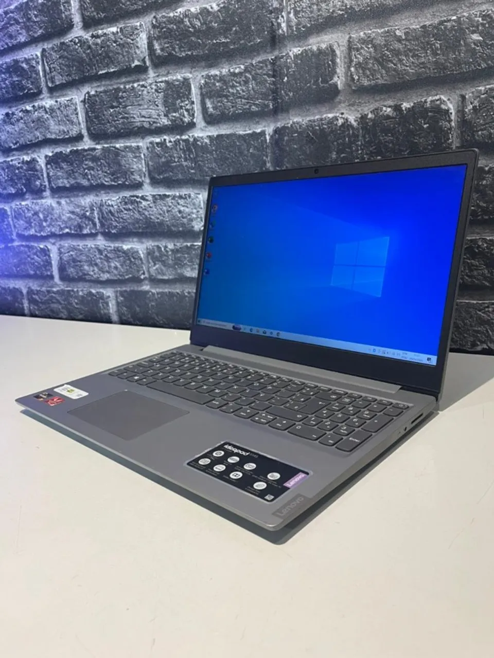 MACBOOK PRO RETINA 15? ? APPLE Máquina premium para quem busca