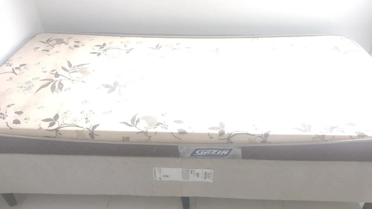 Base de cama + colchão de solteiro, região Itacorubi. - Foto 3