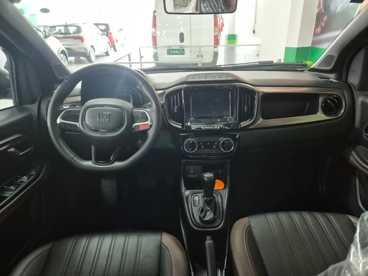 Fiat Strada Ranch 1.0 Flex Turbo CD Aut., foto 5 de 12