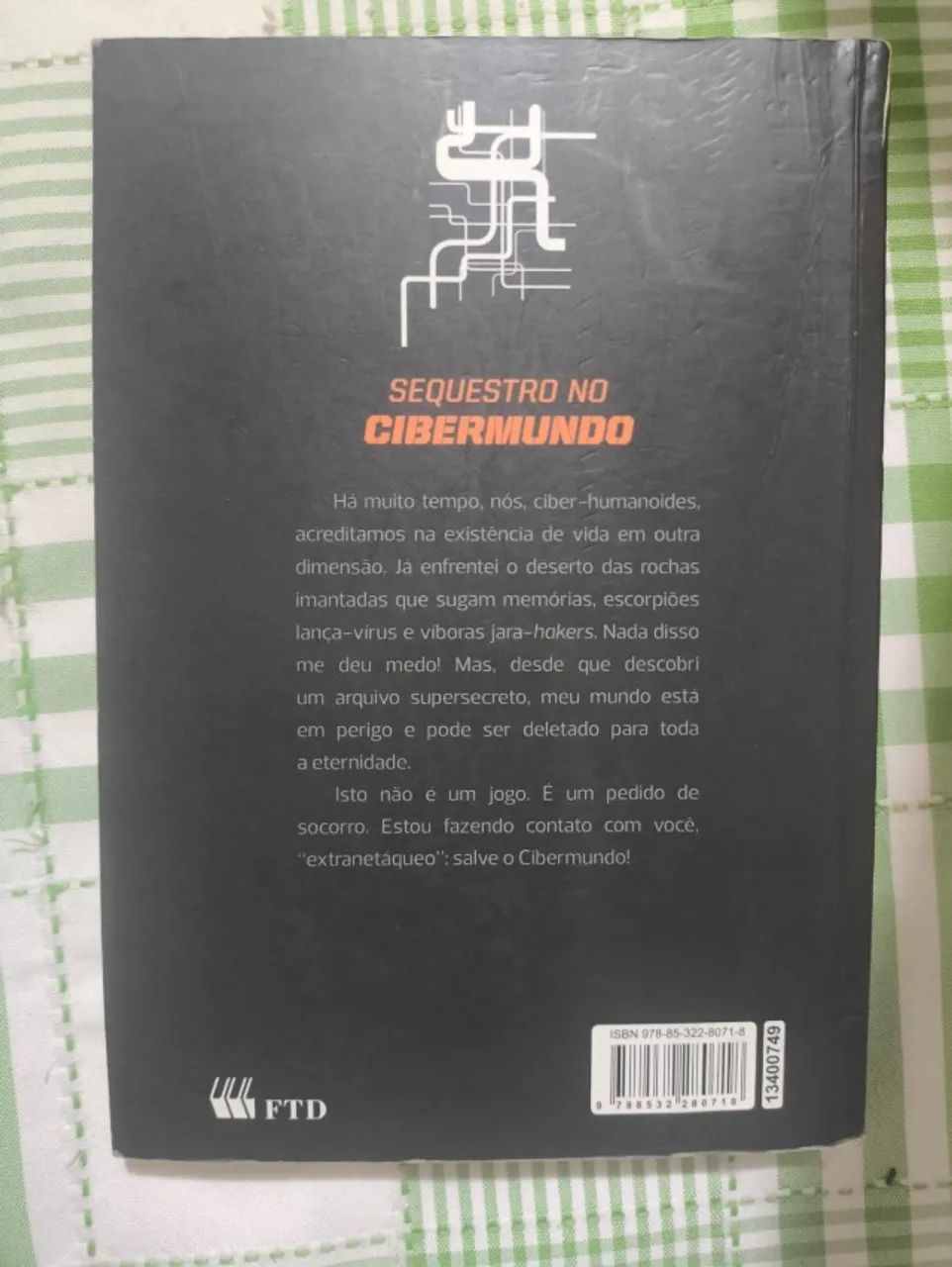 Livro - Sequestro no cibermundo - Foto 2