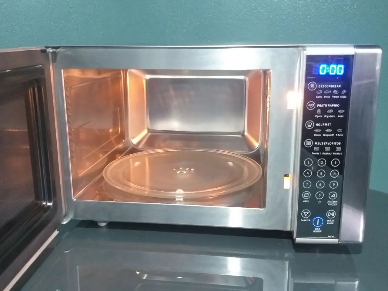 Microondas Electrolux 31 litros  - Foto 3