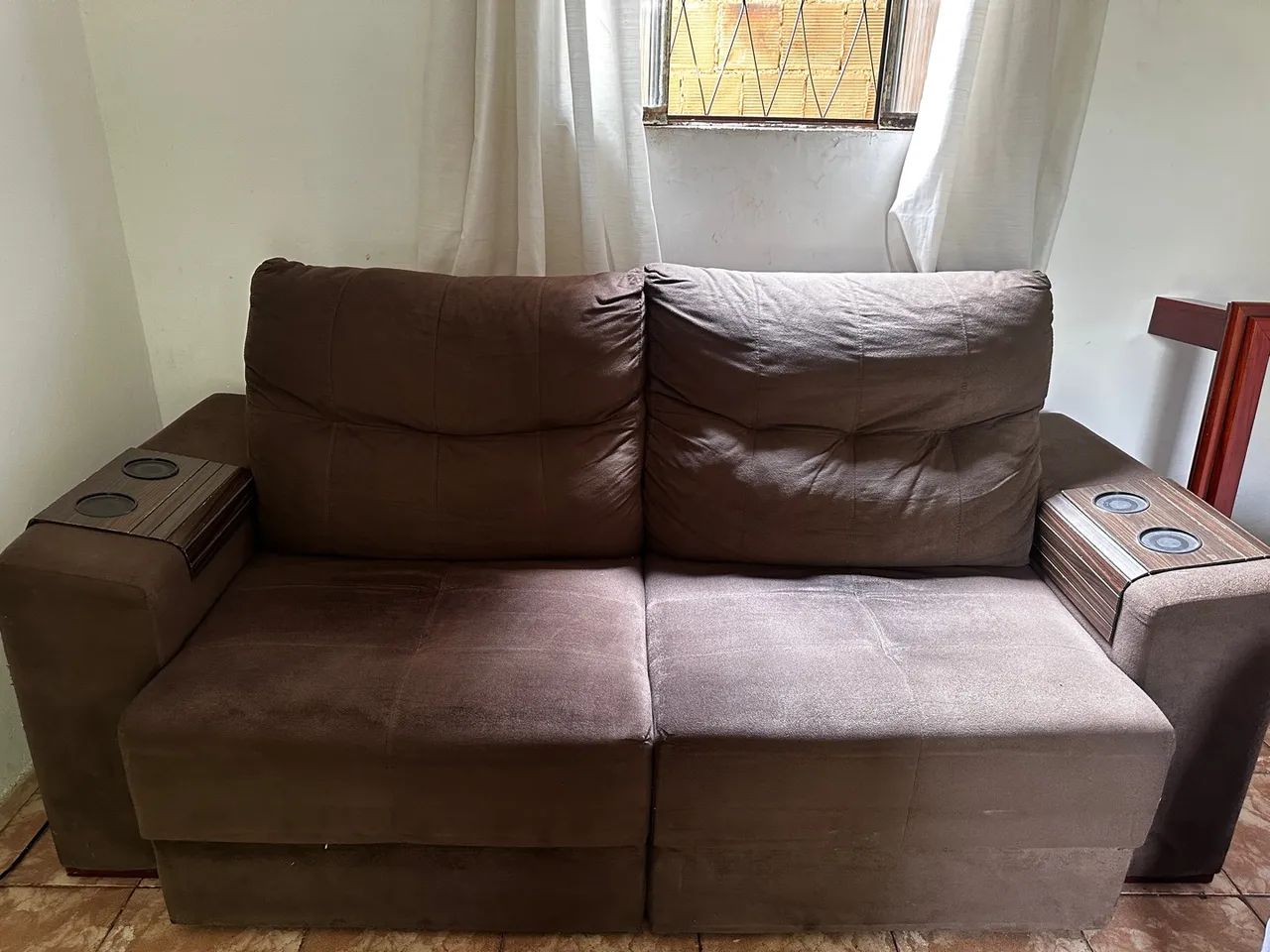 Sofá retrátil marrom  - Foto 2