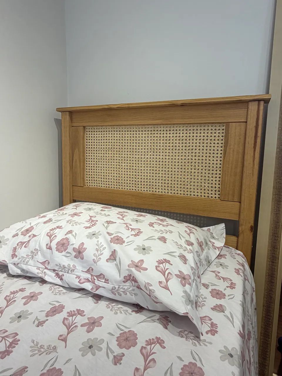 Cama solteiro box com cabeceira - Foto 4