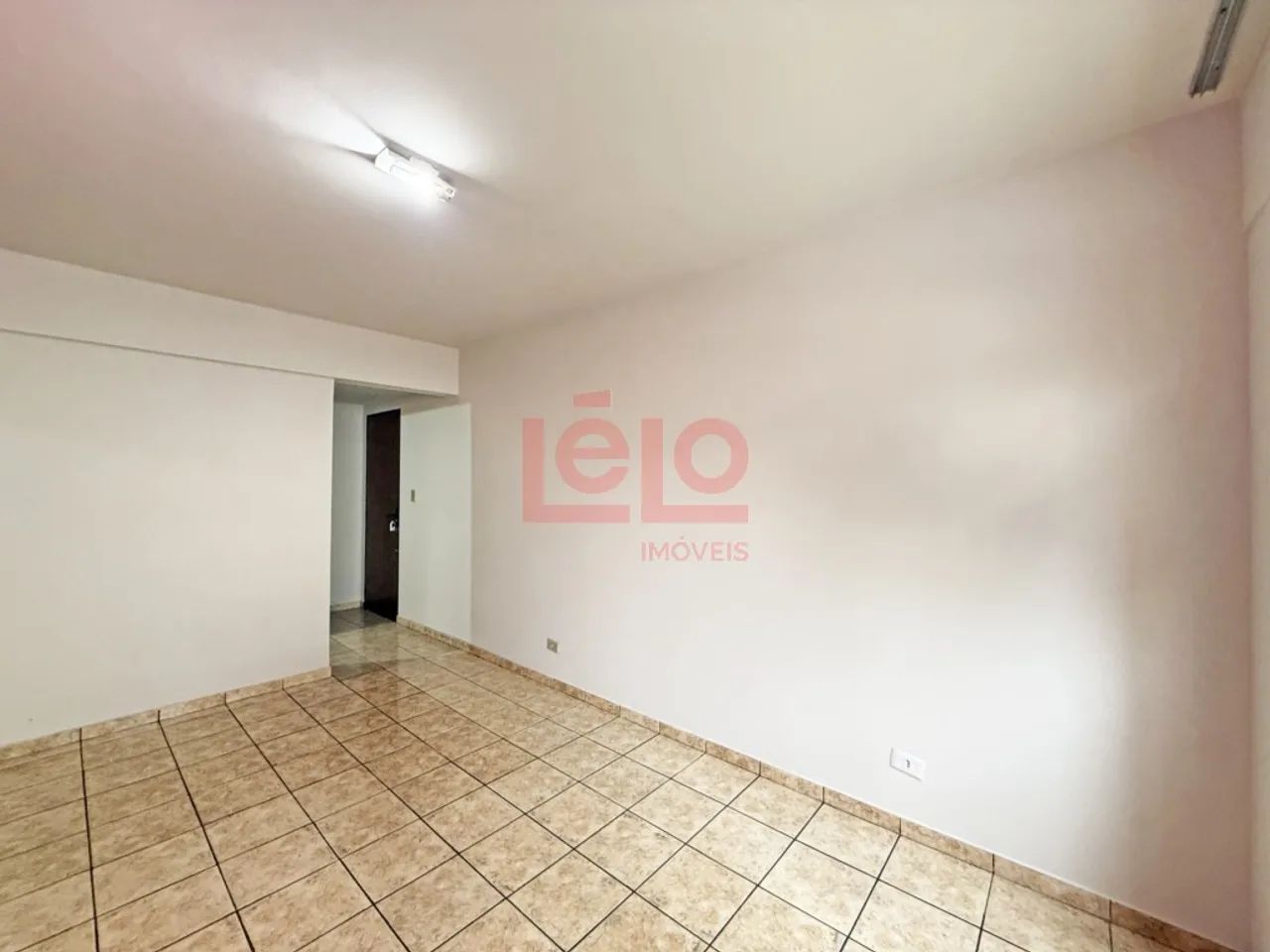 Apartamento para alugar em Maringá, na Zona 07, com 1 quarto, 50,45 m² e garagem - Foto 4