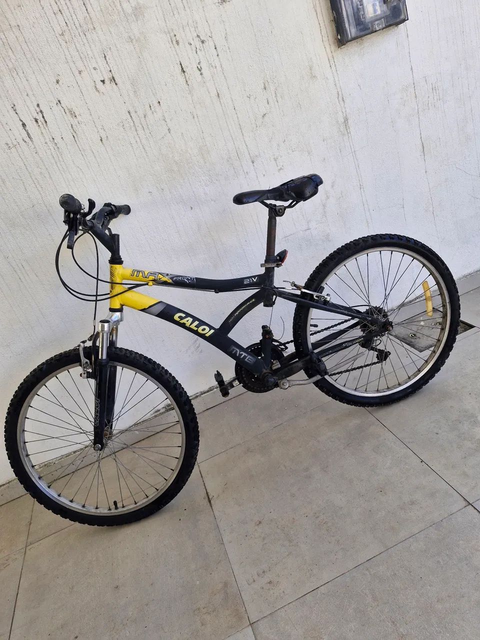 Bicicleta caloi Max Front aro 24 com 21 macha. - Foto 4