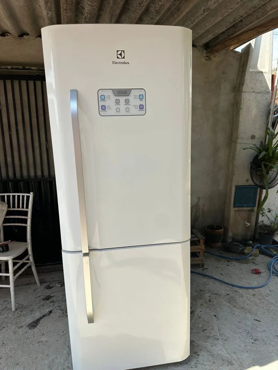 Vendo geladeira funcionando perfeitamente 