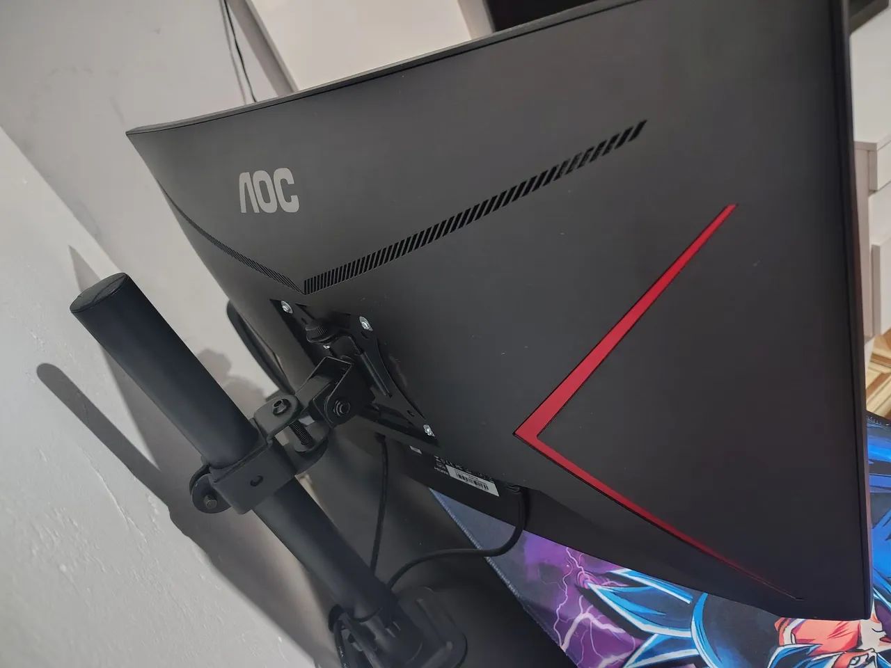 Monitor AOC 27 Curvo 240hz - Foto 2