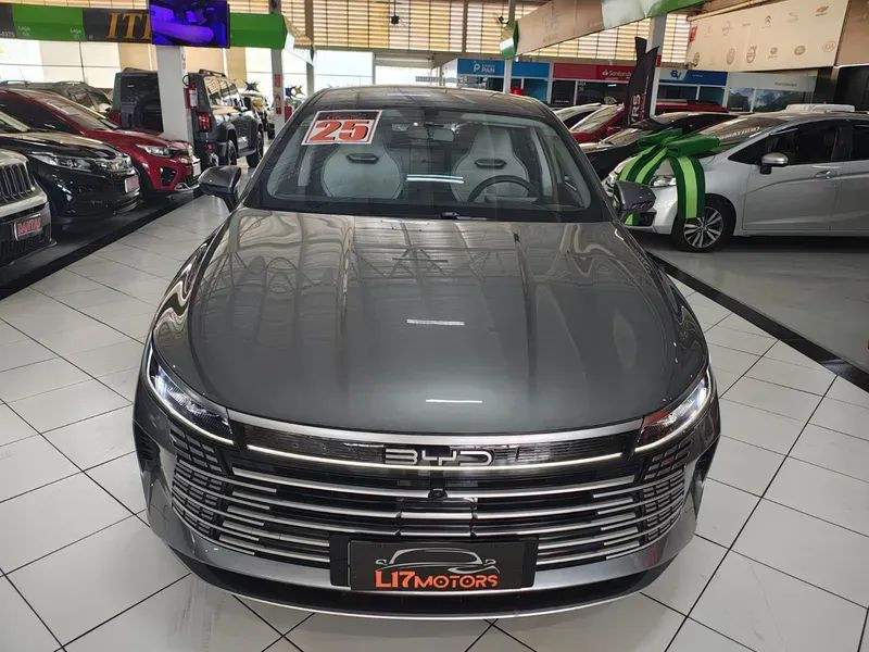 BYD King GS 1.5 16V Aut. (Hibrido), foto 3 de 16